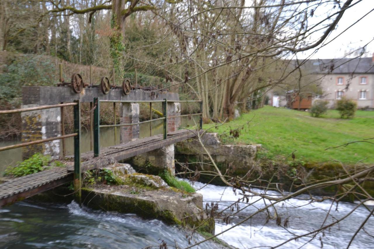 Chambon-sur-Cisse Le Moulin Et L'Olivier Three Bedroom Suite מראה חיצוני תמונה